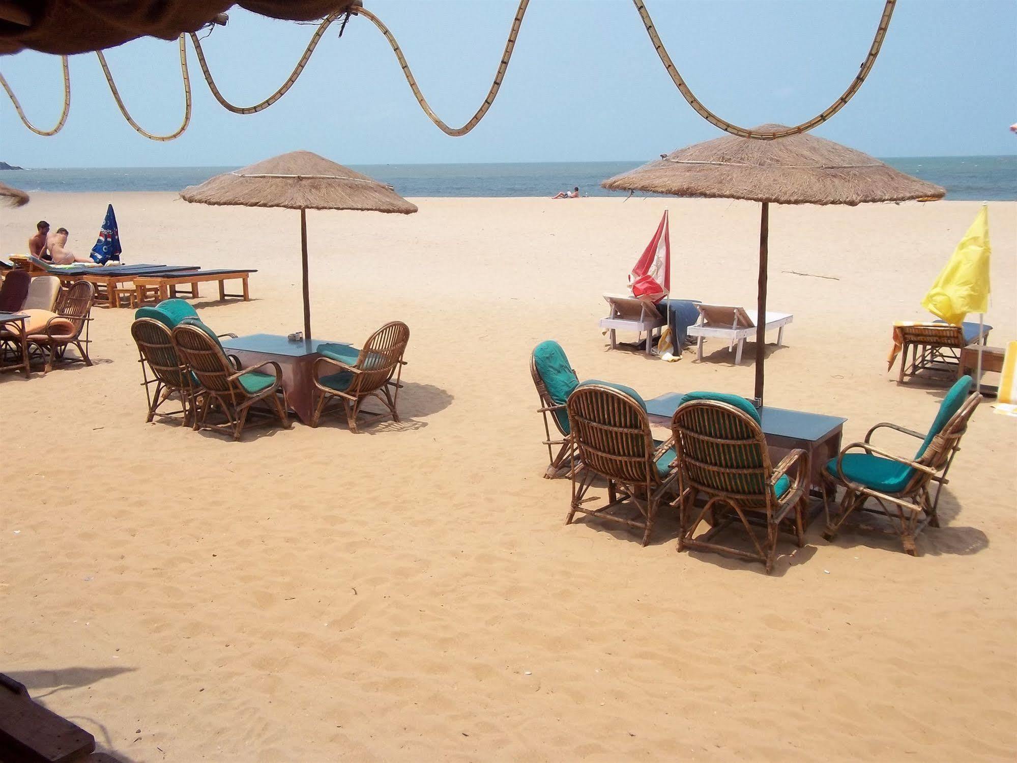 Tivai Beach Cottages 칼랑굿 외부 사진
