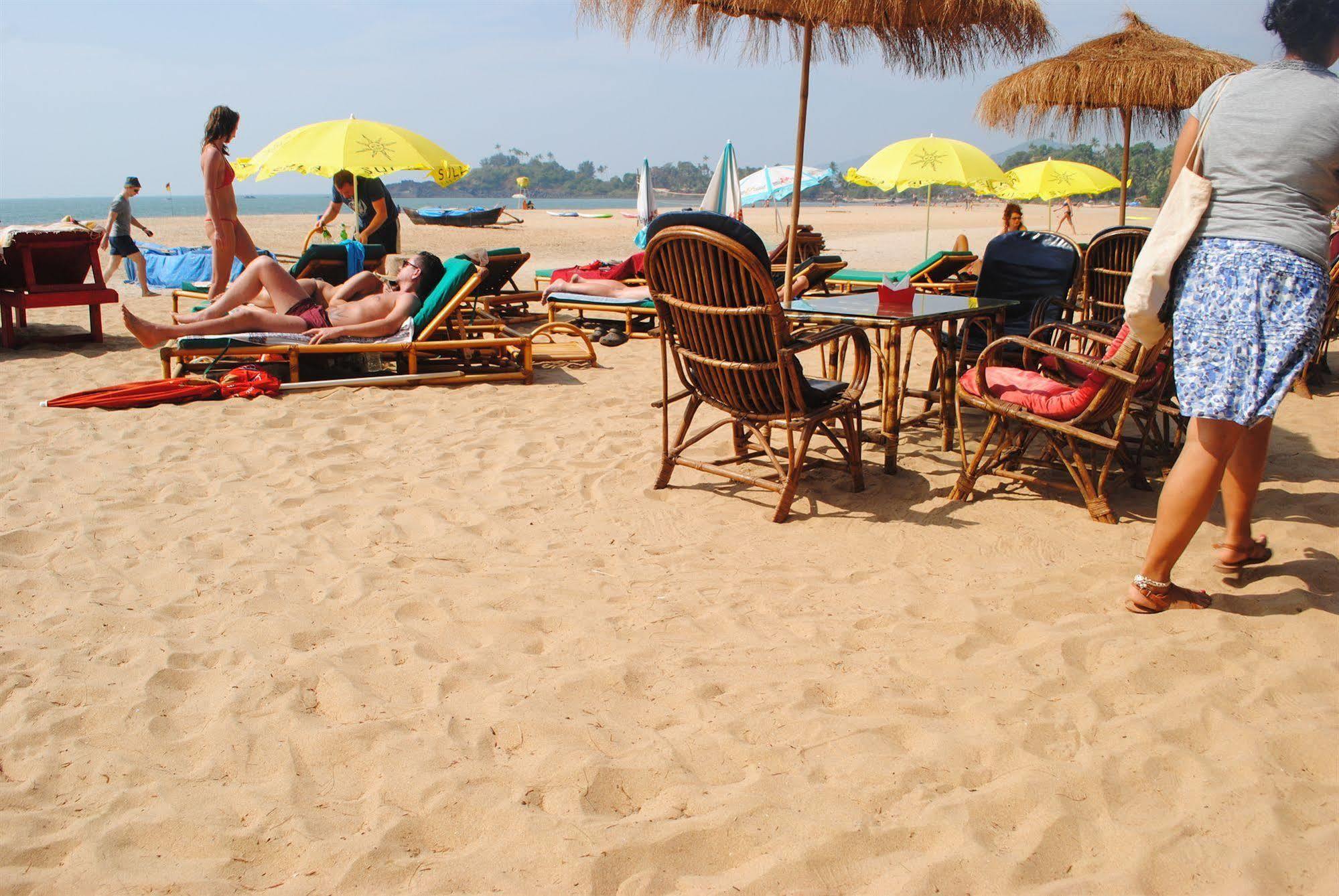 Tivai Beach Cottages 칼랑굿 외부 사진
